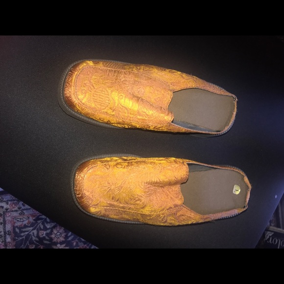 NEW ORIENTAL 2 pc. TUNIC & PANTS - Picture 9 of 9